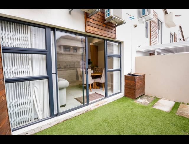 4 BEDROOM TOWNHOUSE FOR SALE IN MORNINGSIDE